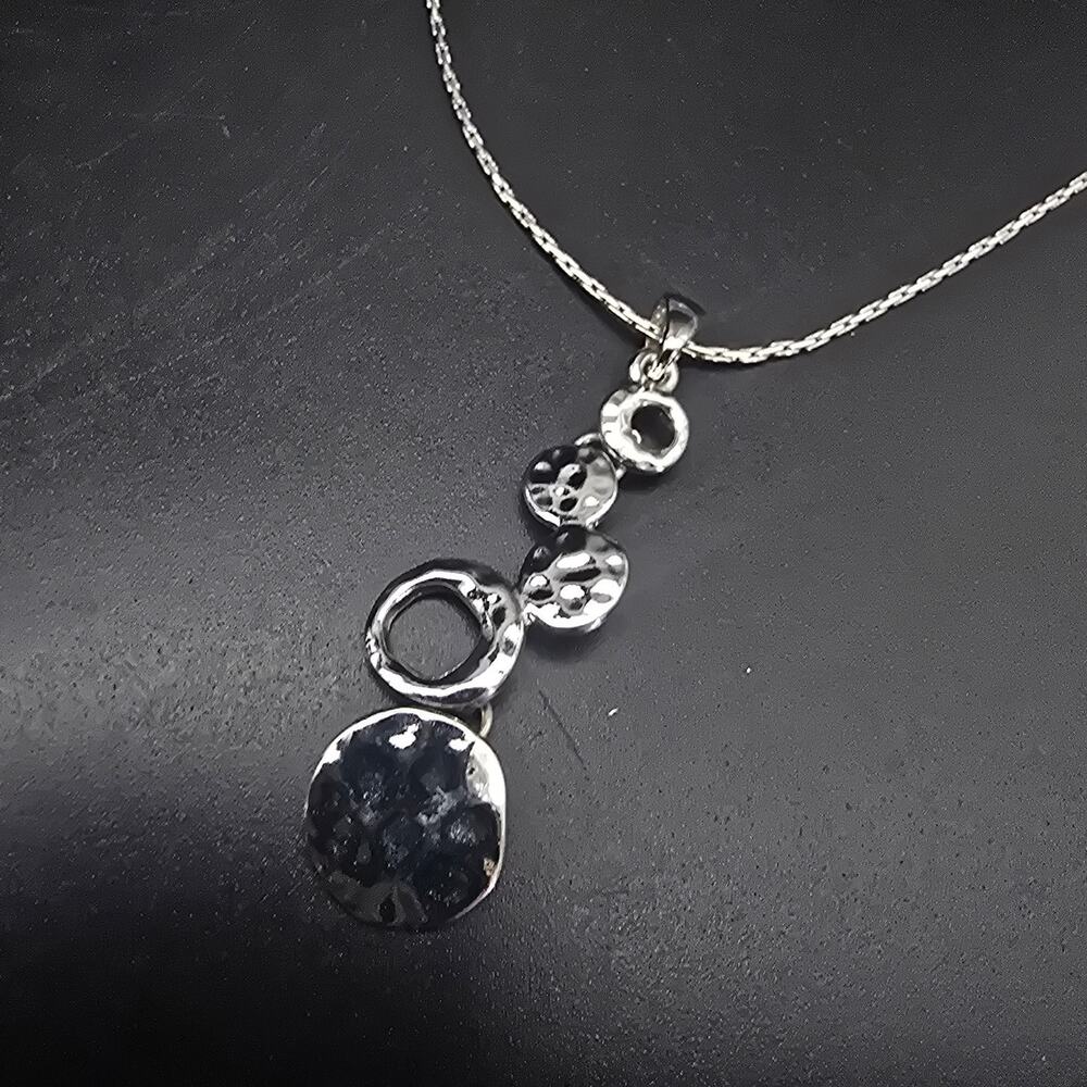 Lia Sophia Hammered Silver Tone Pendant Necklace Retired